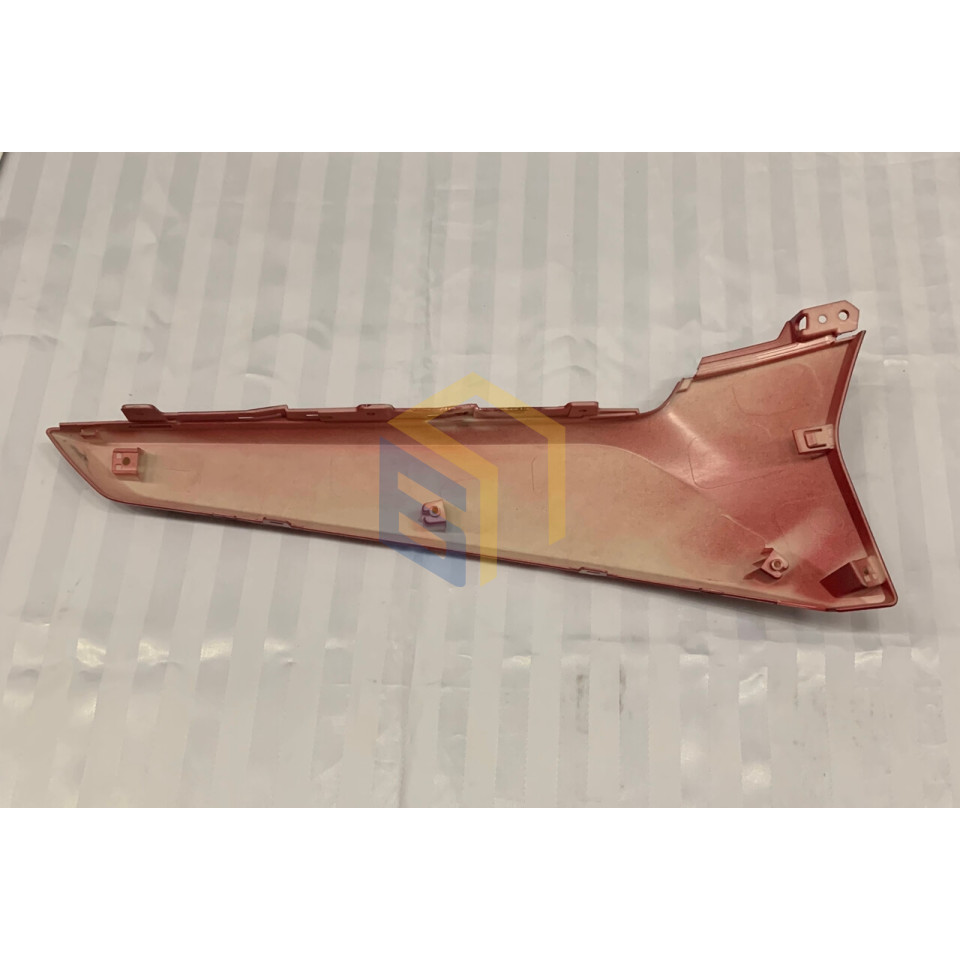 Панель ліва бічна електроскутера Yadea T5 (131793)