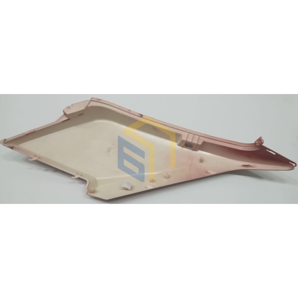 Панель права декоративна електроскутера Yadea T5 (131796)