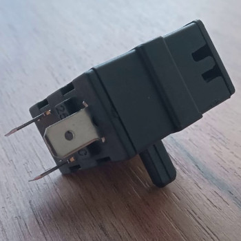 Вимикач обігрівача конвекторного Grunhelm GC-2000A (132750)