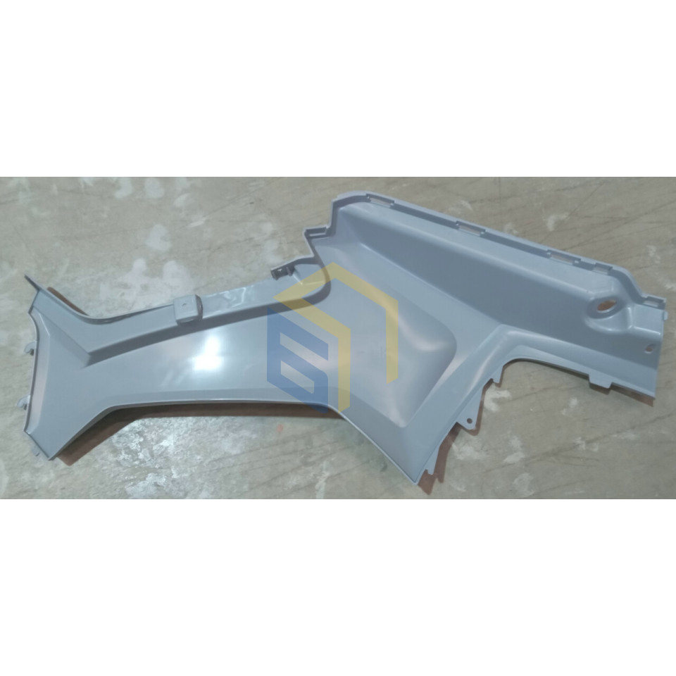 Пластик бака ліва частина квадроцикла Mikilon HAMMER 200L (132856)