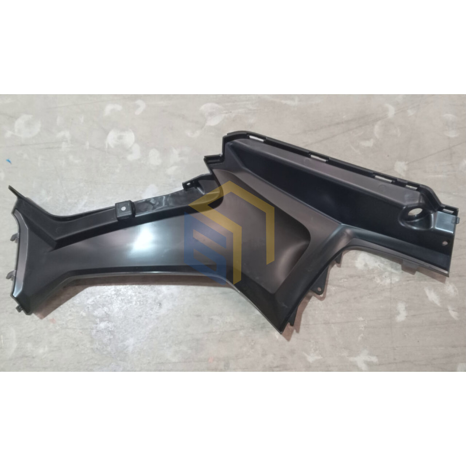 Пластик бака ліва частина квадроцикла Mikilon HARDY 200 (132978)