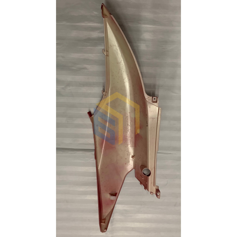 Панель права декоративна електроскутера Yadea LUNA (133362)