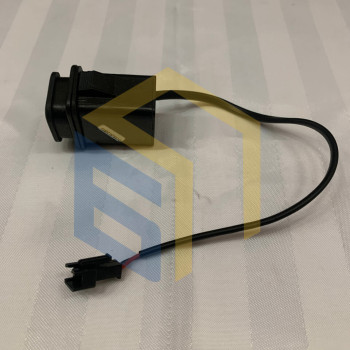 Роз'єм USB зарядного пристрою електроскутера Yadea T9 (133393)