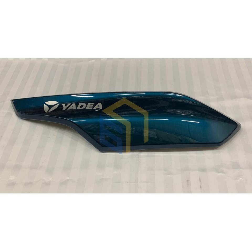 Панель права декоративна електроскутера Yadea T9 (133399)