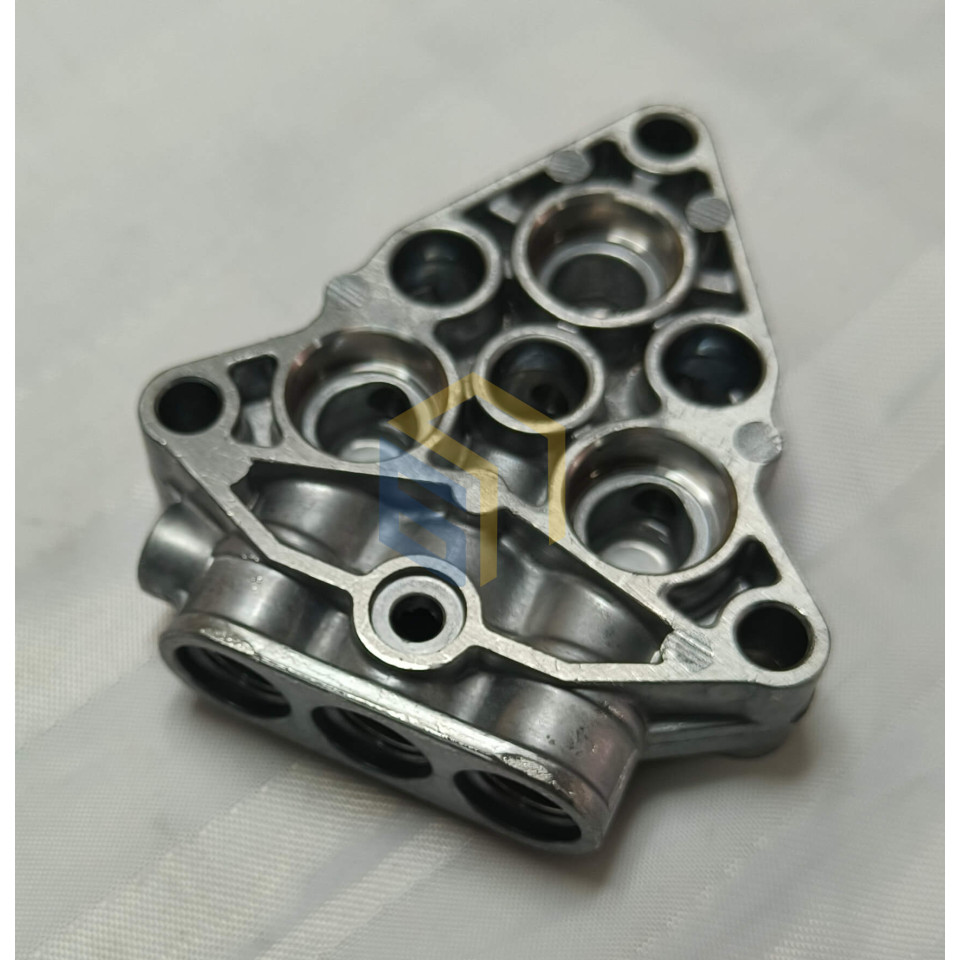 Головка помпи мийки високого тиску Grunhelm GR-18LW (133722)