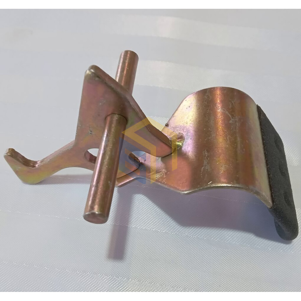 Фіксатор сидіння стальний (70788) квадроцикла Linhai M565Li (134163)