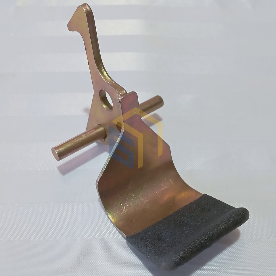 Фіксатор сидіння стальний (70788) квадроцикла Linhai M565Li (134163)