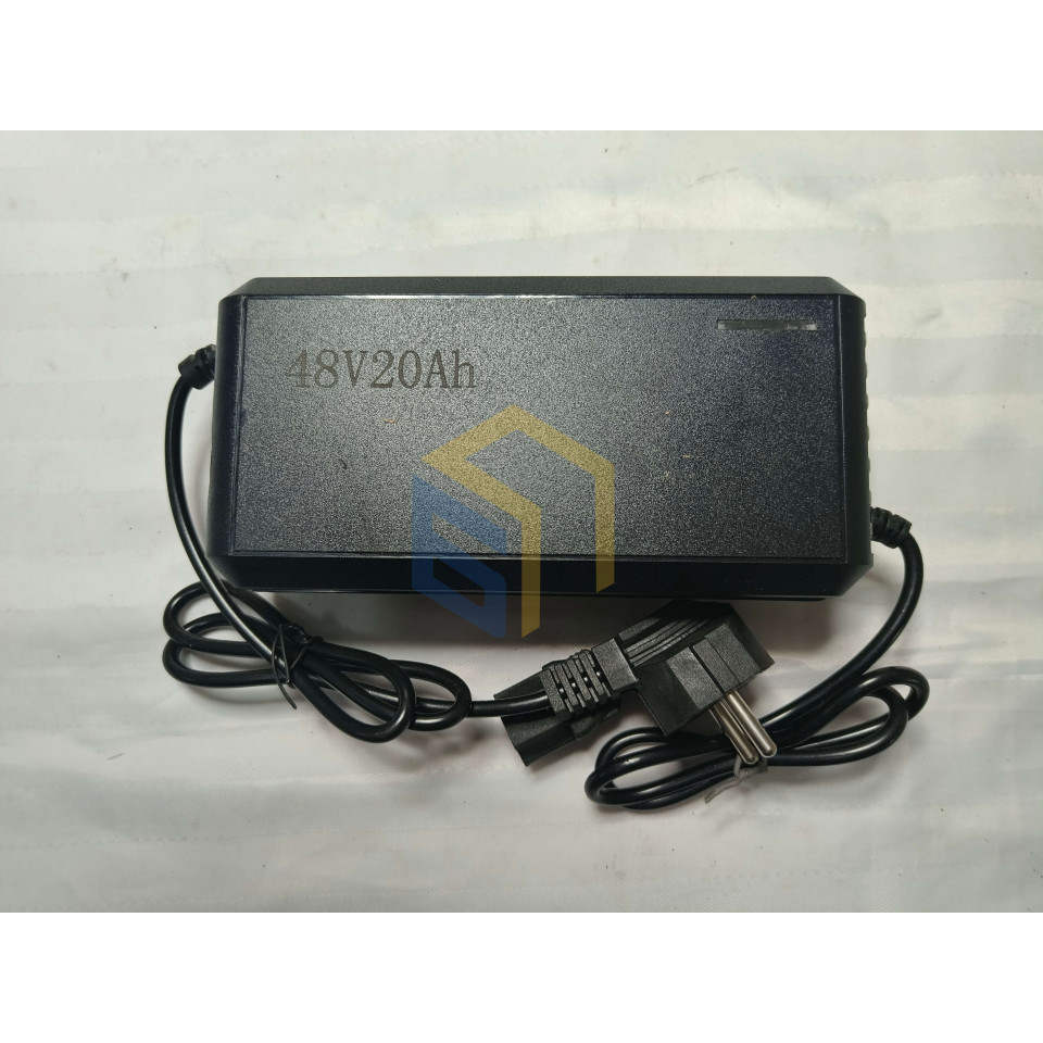 Зарядний пристрій електроскутера FORTE WN500 (137013)