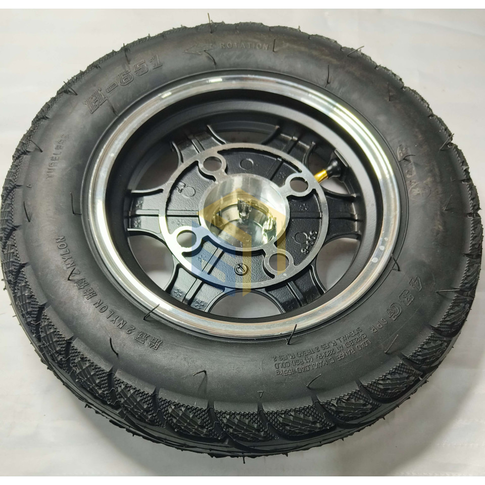 Колесо заднє з шиною електроскутера FORTE FAMILY (137040)