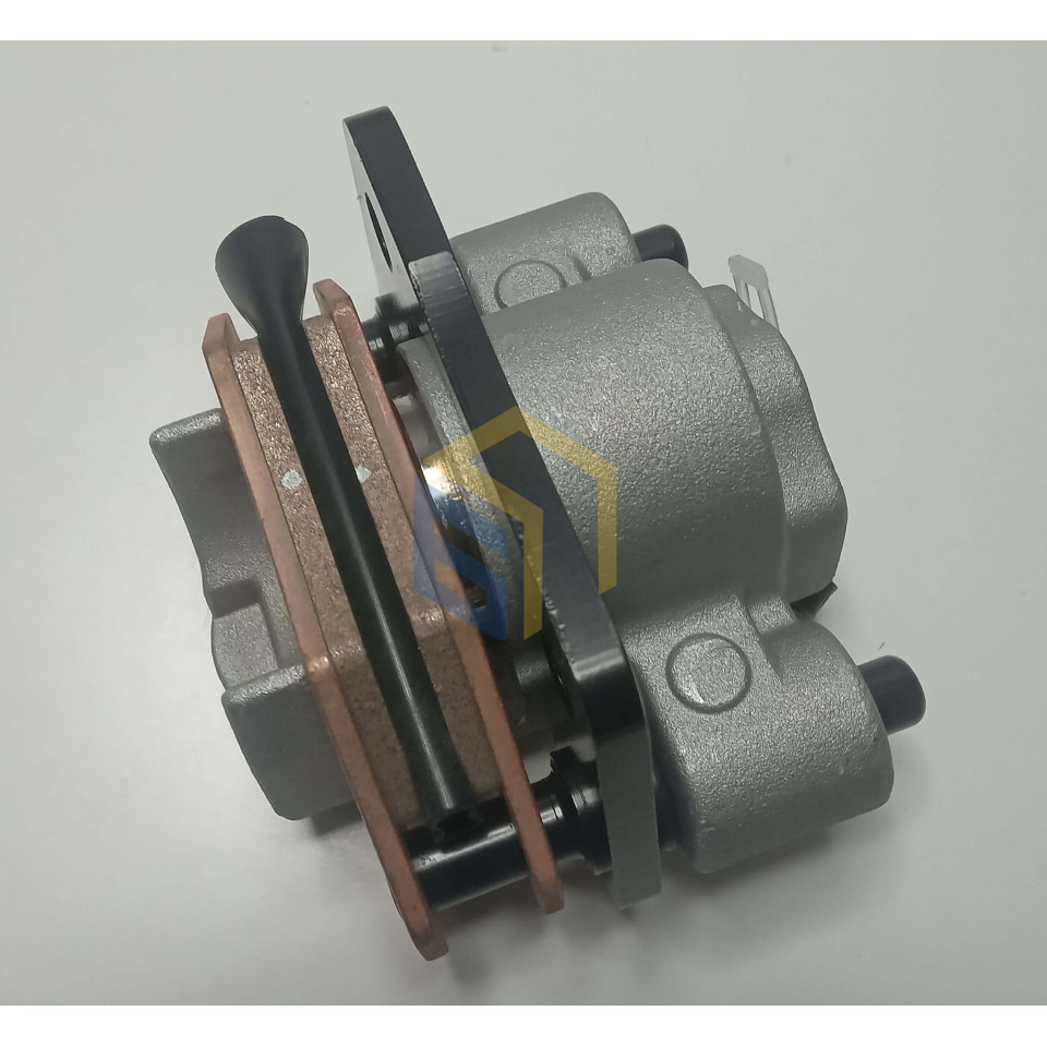 Супорт передній правий квадроцикла ACCESS AMX800UL-H06, FF800UL-H00 (139113)