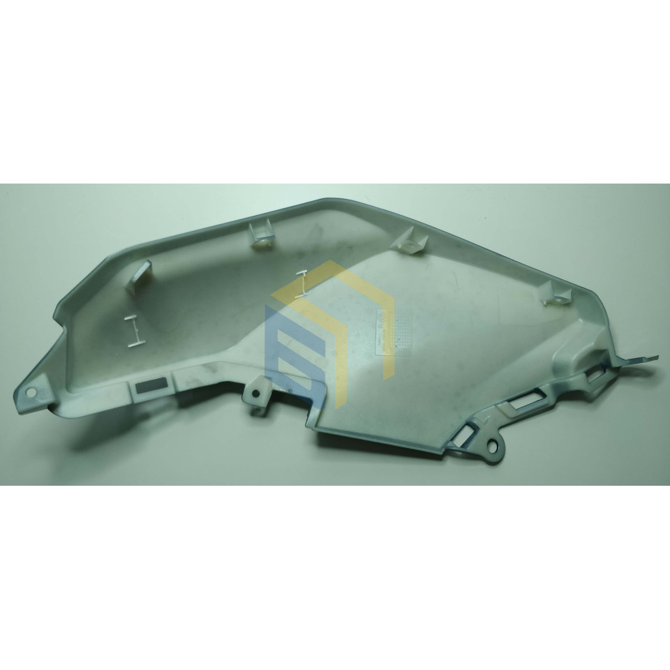 Права захисна пластина бака (крижано-блакитна) мотоцикла ZONSEN BATTLO 5R (140342)