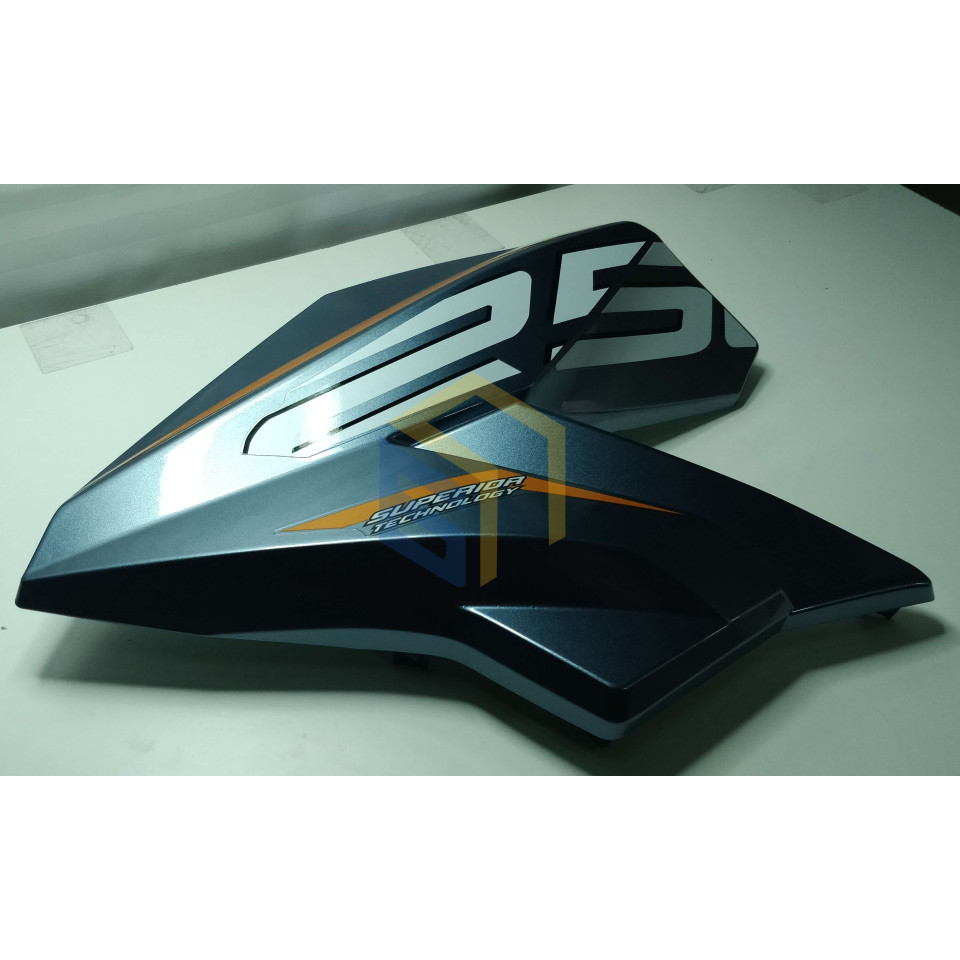 Ліва декоративна кришка бака (крижано-блакитна) мотоцикла ZONSEN BATTLO 5R (140343)