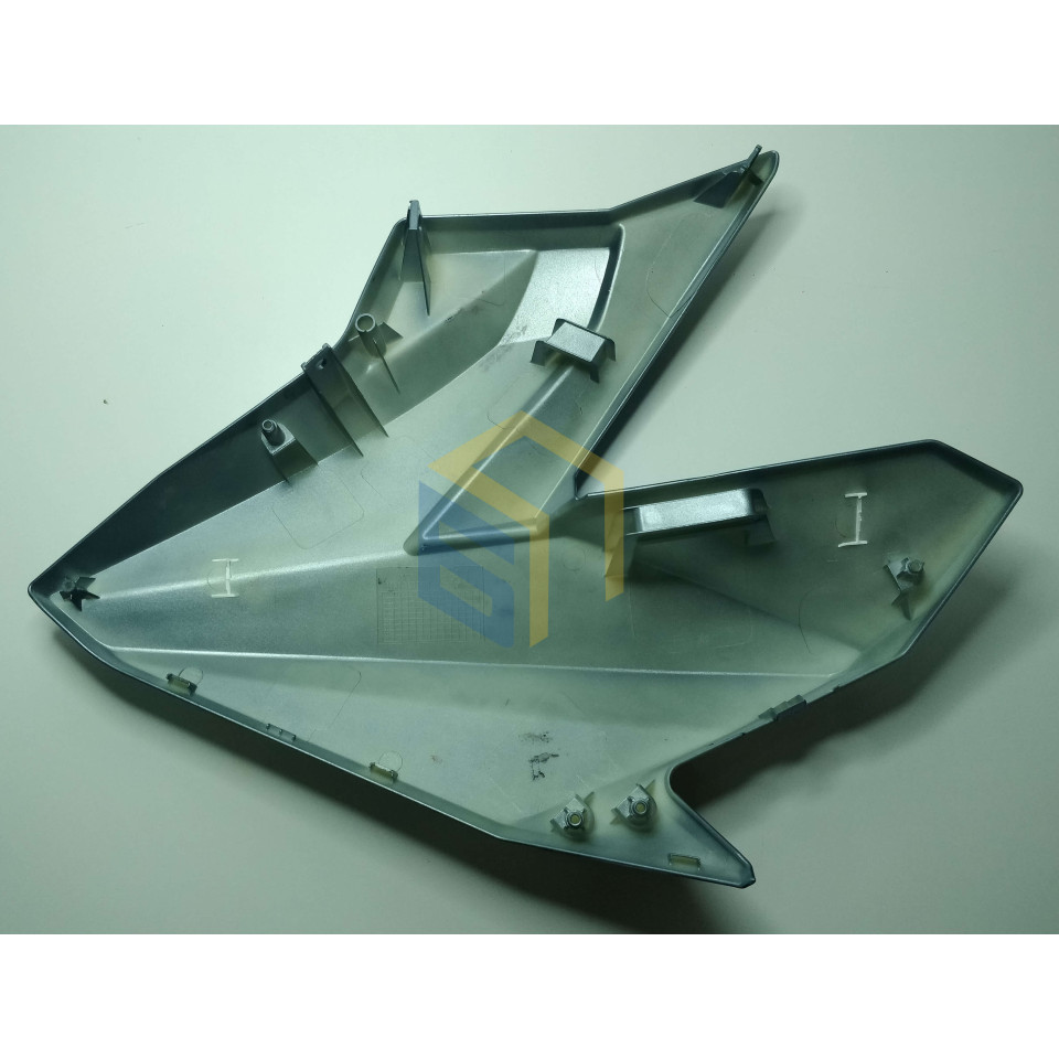 Ліва декоративна кришка бака (крижано-блакитна) мотоцикла ZONSEN BATTLO 5R (140343)