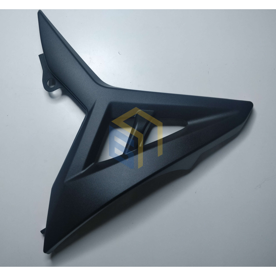 Дефлектор правий мотоцикла ZONSEN BATTLO 5R (140356)