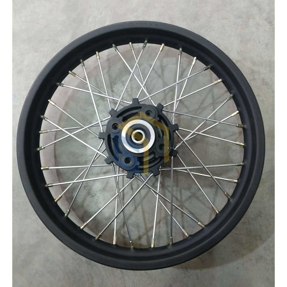 Заднє колесо мотоцикла ZONSEN CARRERA 250,300 (140453)