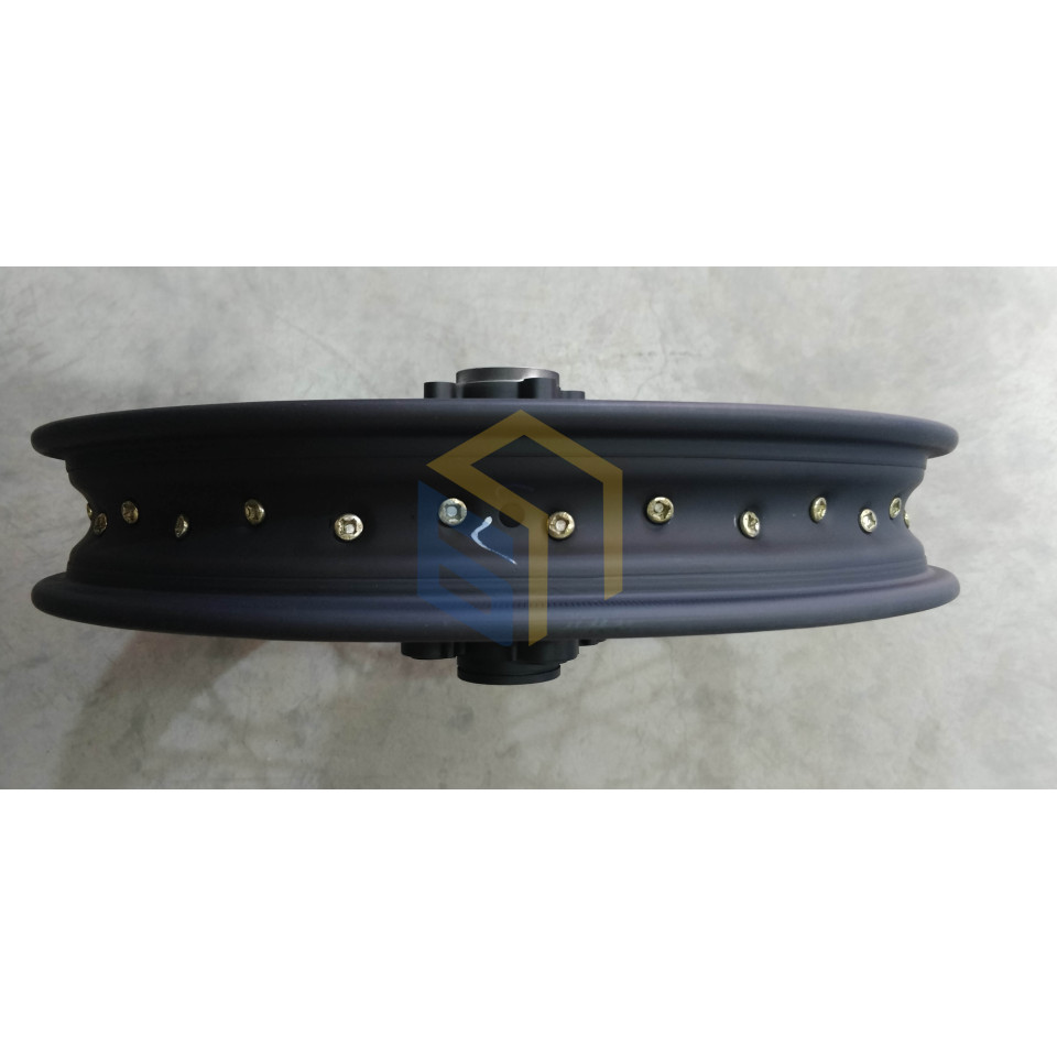 Заднє колесо мотоцикла ZONSEN CARRERA 250,300 (140453)