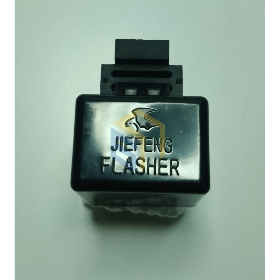 Поворотне реле мотоцикла CYCLONE RX3 (140499)