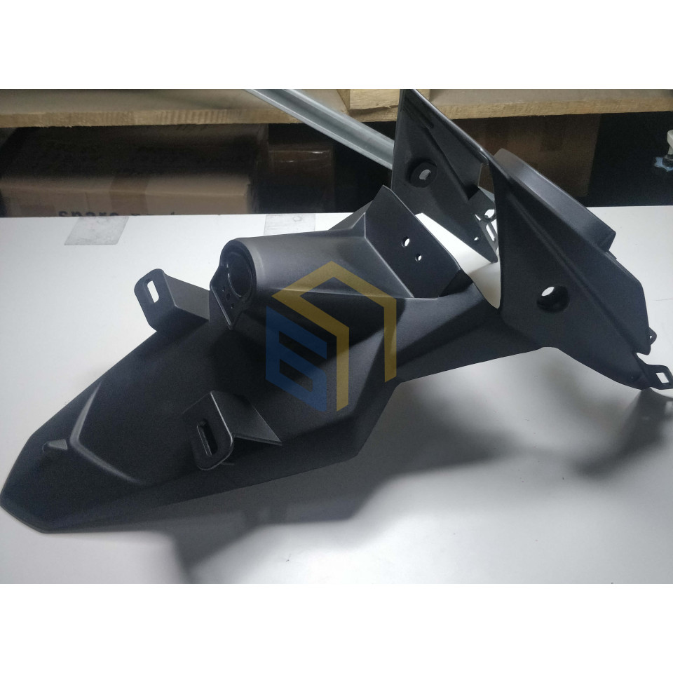 Задня частина заднього крила мотоцикла CYCLONE RX3 (140507)