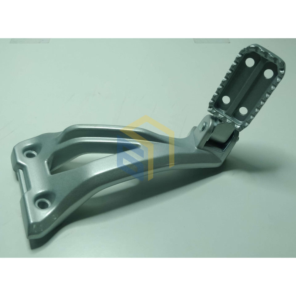 Задня права підніжка в зборі мотоцикла CYCLONE RX3 (140521)