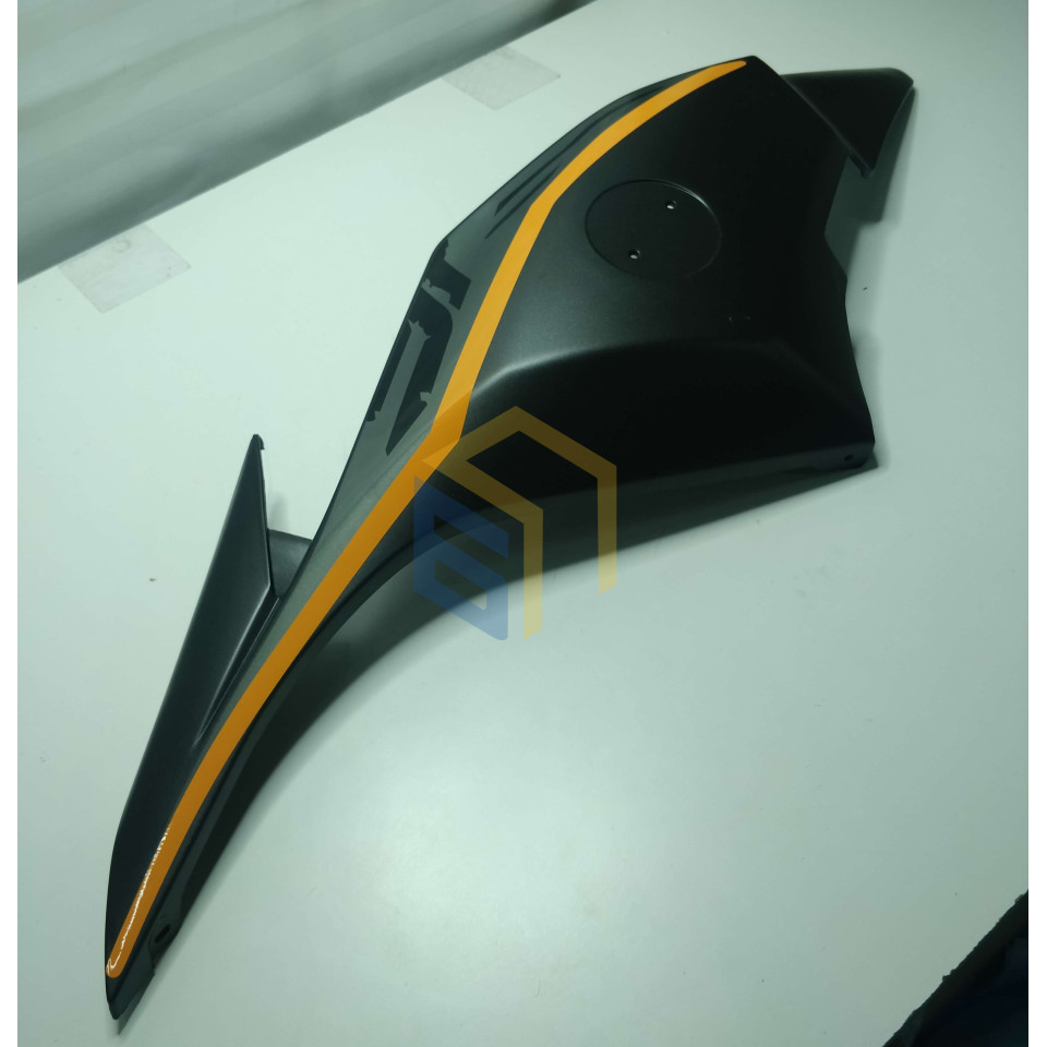 Ліва декоративна кришка бака (помаранч) мотоцикла CYCLONE RX3 (140549)