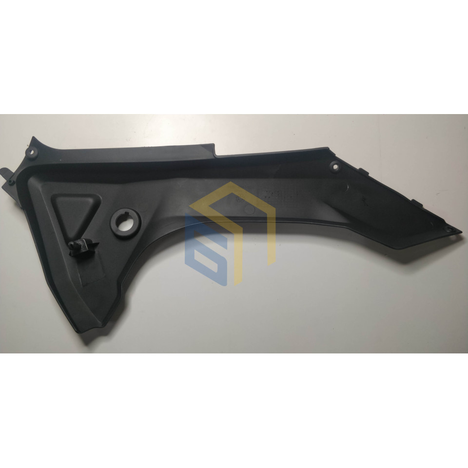 Ліва бічна кришка мотоцикла CYCLONE RX3 (140557)