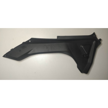 Права бічна кришка мотоцикла CYCLONE RX3 (140558)