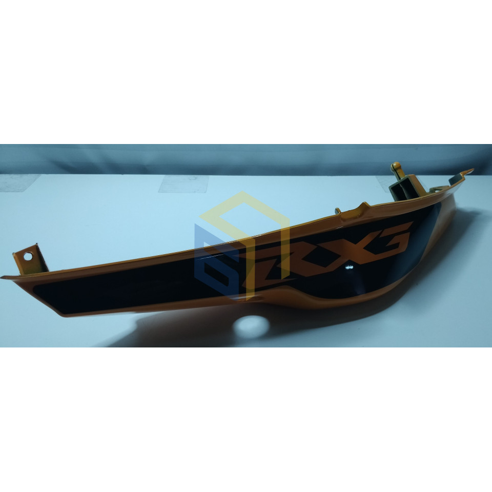 Права кришка корпуса (помаранчева) мотоцикла CYCLONE RX3 (140560)