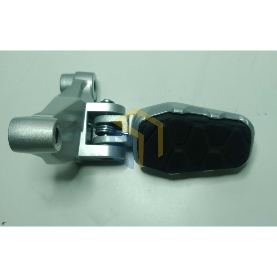 Передня ліва педаль мотоцикла CYCLONE RX401 (140603)