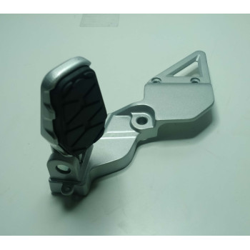 Передня права педаль мотоцикла CYCLONE RX401 (140605)