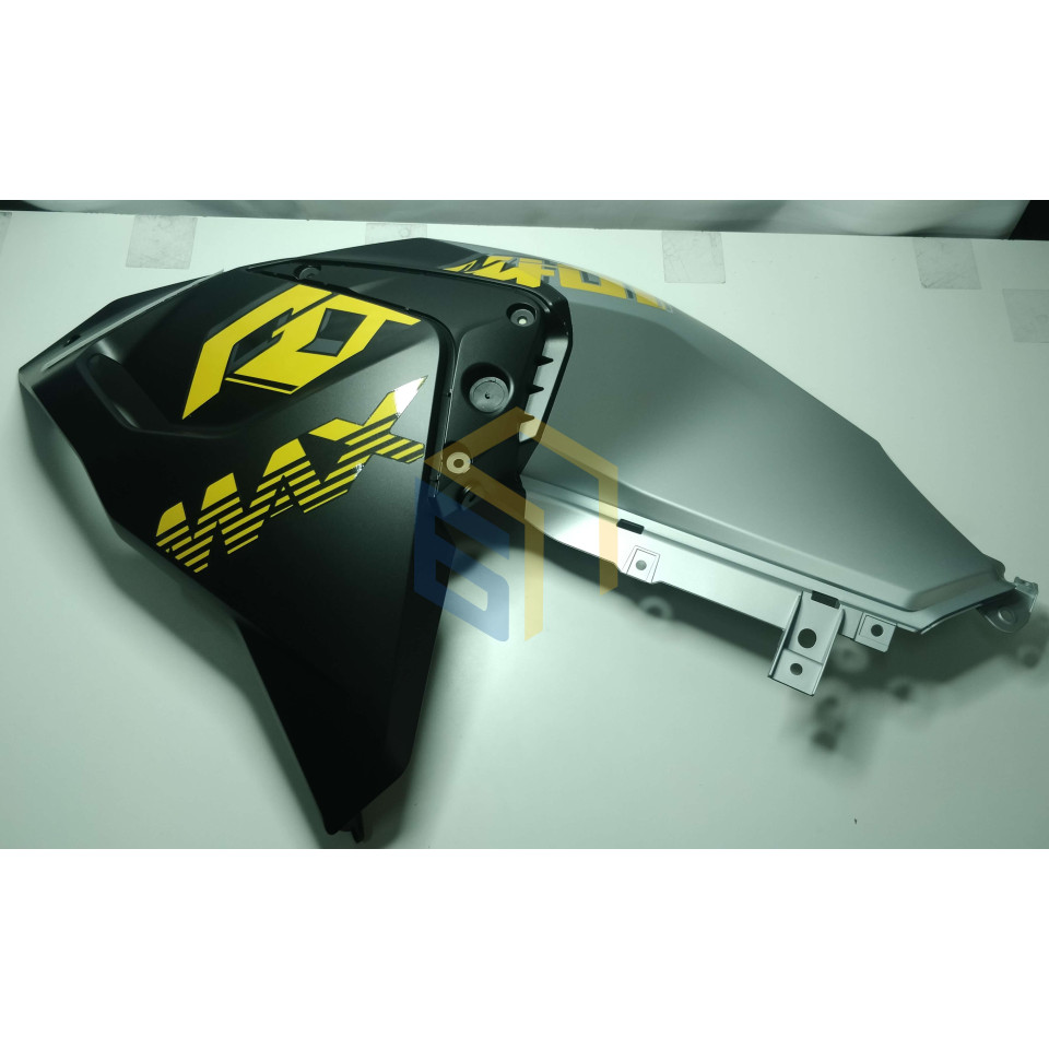 Ліва захисна панель паливного бака (чорна) мотоцикла CYCLONE RX401 (140640)