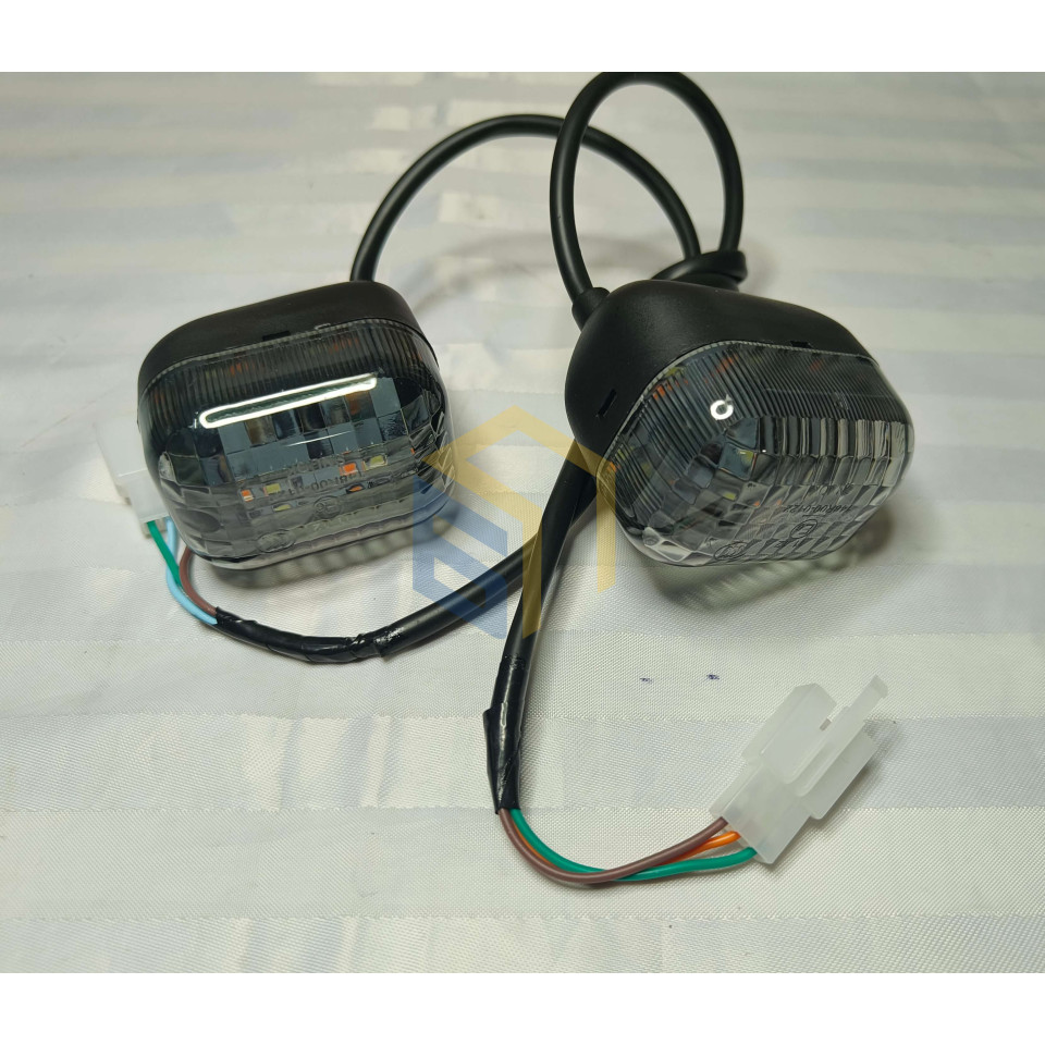 Задні поворотні ліхтарі електроскутера FORTE UNICORN-EV (141085)