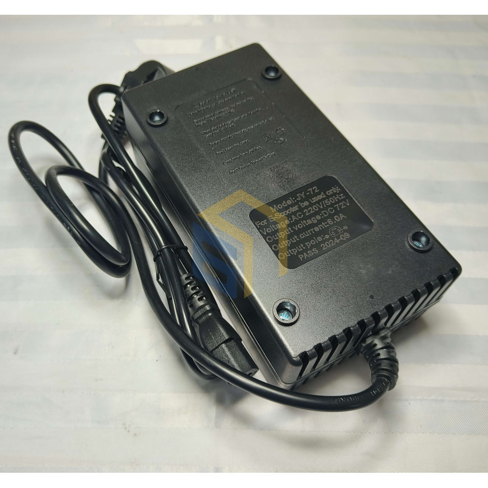 Зарядний пристрій електроскутера FORTE UNICORN-EV (141102)