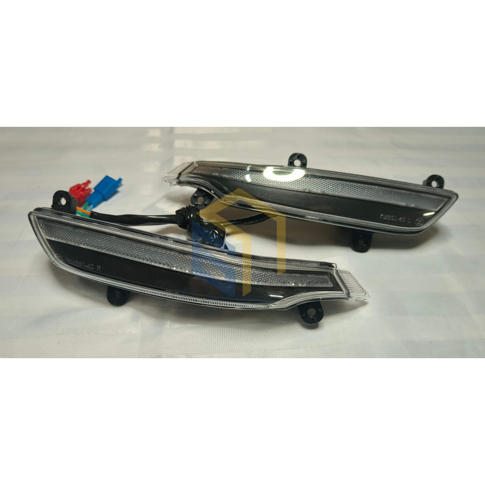 Передні поворотні ліхтарі електроскутера FORTE V15 (141109)