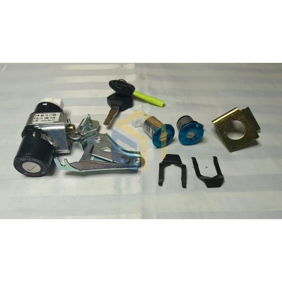 Набір замків електроскутера FORTE V15 (141123)