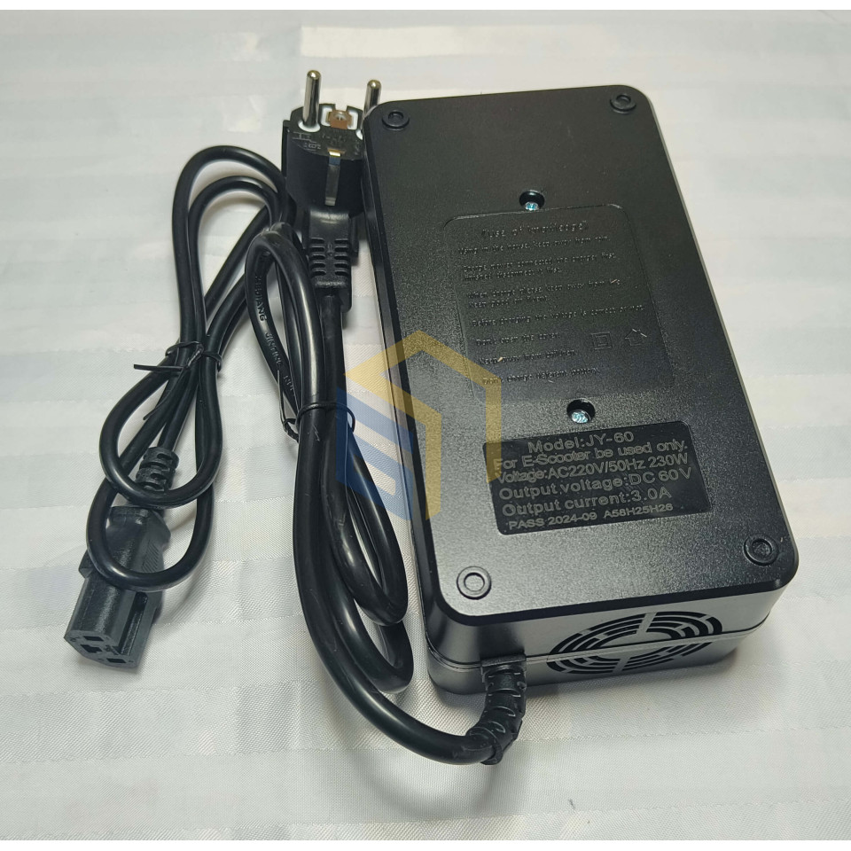 Зарядний пристрій електроскутера FORTE T3 (141151)