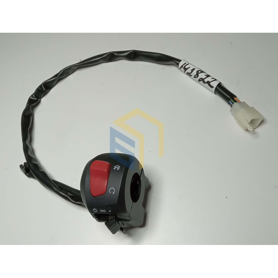 Правий перемикач мотоцикла Forte FT300GY-C5D (142822)