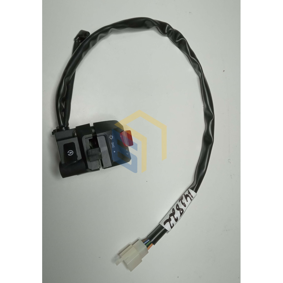 Правий перемикач мотоцикла Forte FT300GY-C5D (142822)