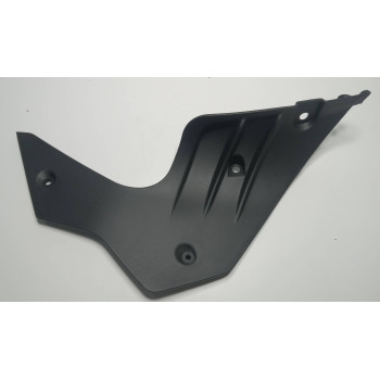 Панель лівого захиста паливного бака мотоцикла Forte FT300GY-C5D (142844)