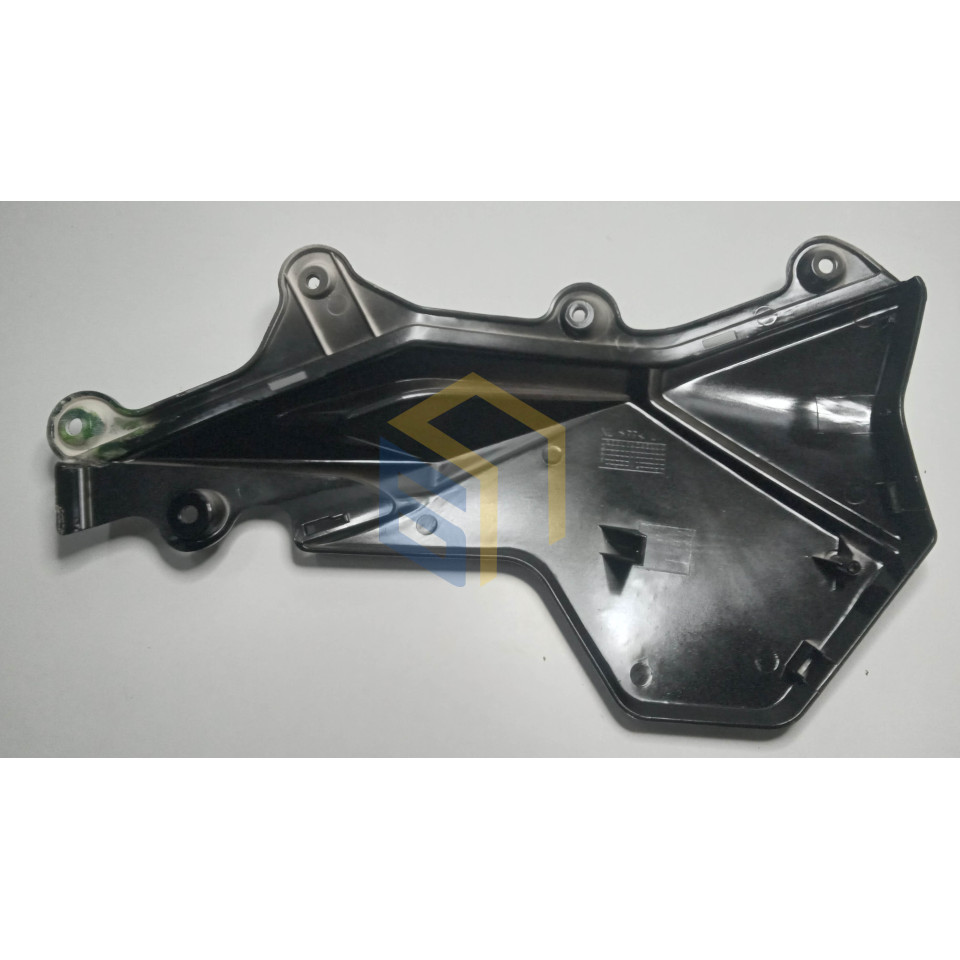 Нижній лівий кожух паливного бака мотоцикла Forte FT300GY-C5D (142848)