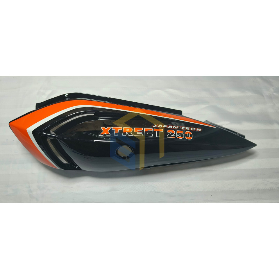 Комплект (ліва + права частина) заднього пластику помаранчевий мотоцикла Forte FT250-X6 (146692)