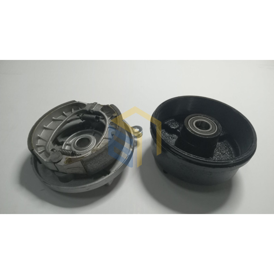 Передній гальмівний барабан лівий квадроцикла Forte Hunter125 (147824)