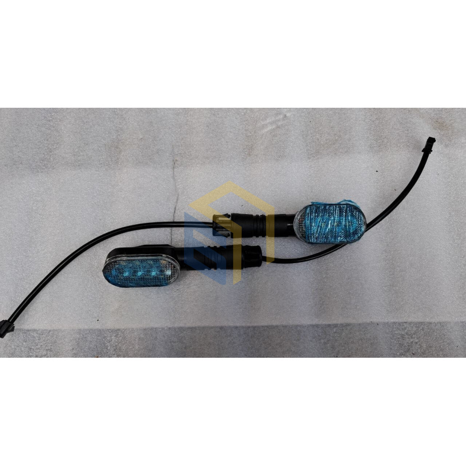 Повороти передні електроскутера FORTE COMPASS (150010)