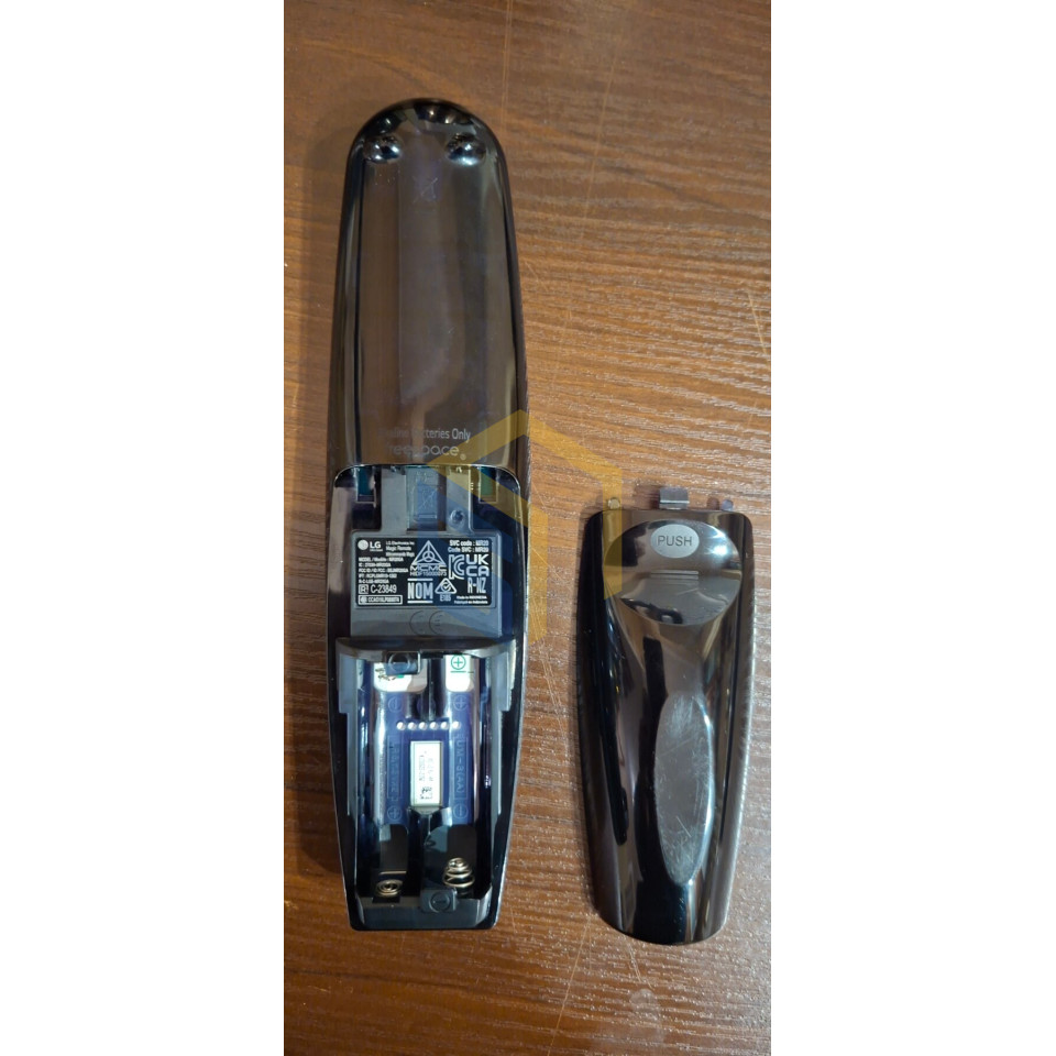 Пульт ДУ з голосовим керуванням телевізора Grunhelm на WEBOS (151136, 154960)