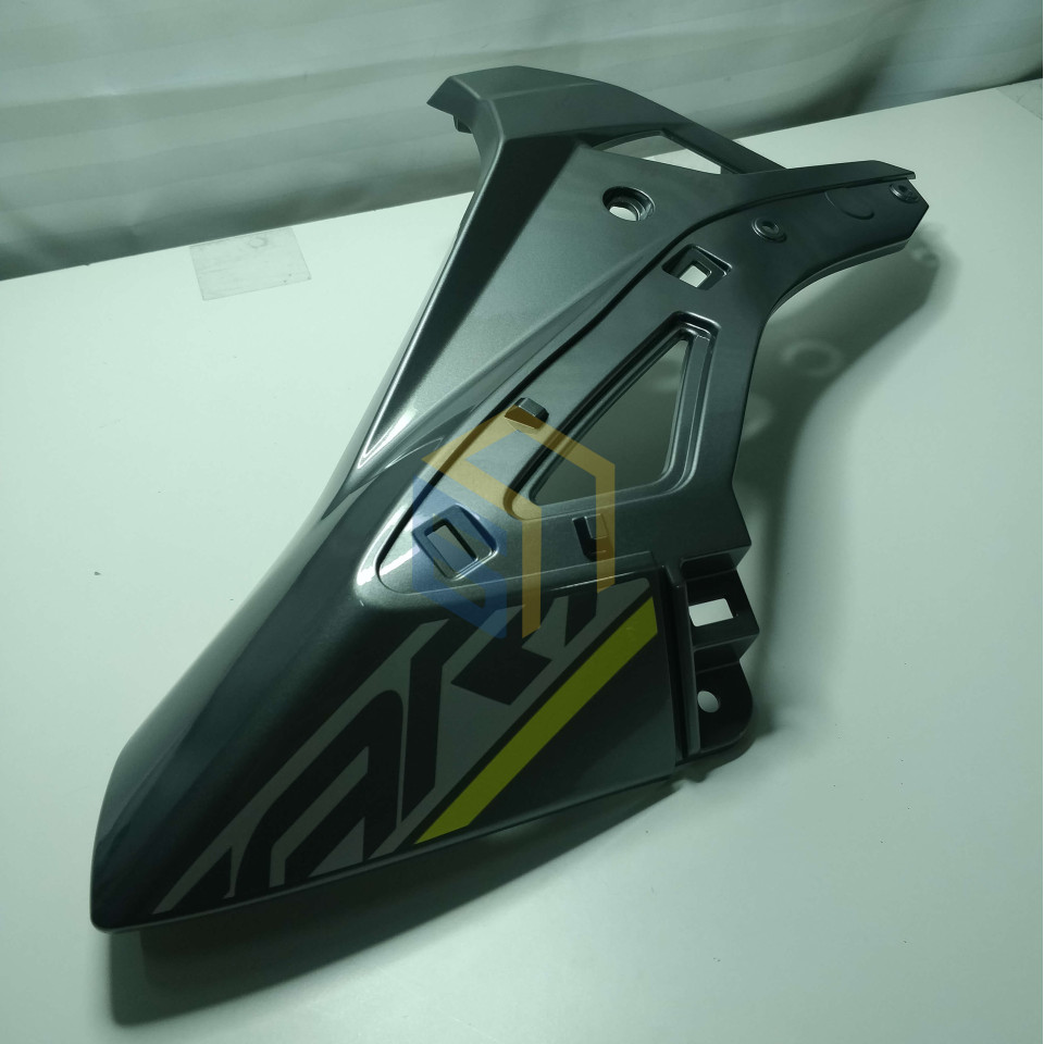 Права кришка паливного бака (сіра) мотоцикла ZONSEN CARRERA 250,300 (152063)