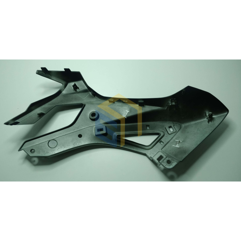 Права накладка паливного бака (чорна) мотоцикла ZONSEN CARRERA 250,300 (152075, 152076, 152062)