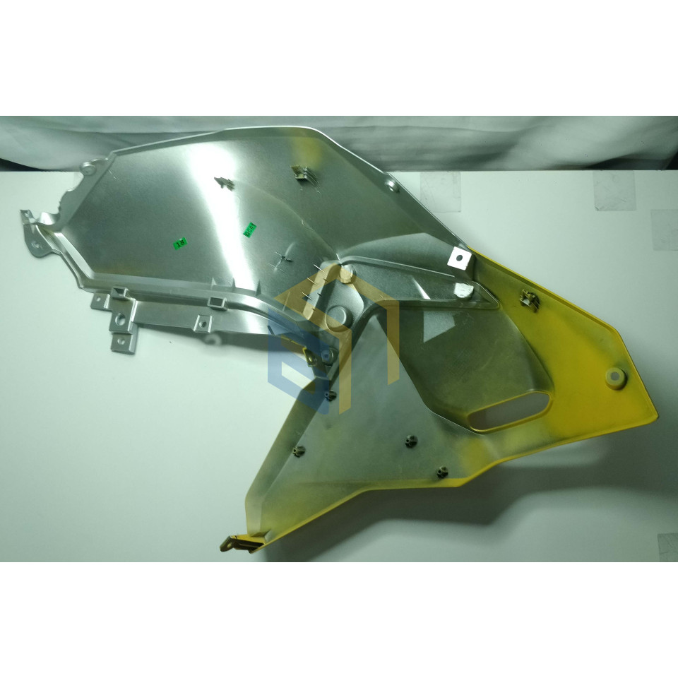 Ліва захисна панель паливного бака (жовта) мотоцикла CYCLONE RX401 (152084)