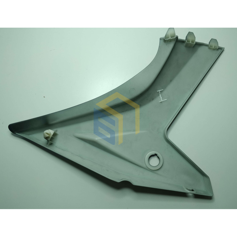 Ліва бічна кришка (чорна) мотоцикла ZONSEN BATTLO 5R (152087)