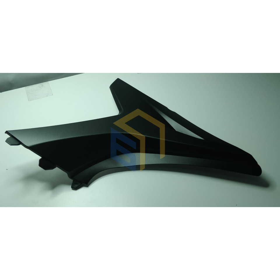 Права бічна кришка (чорна) мотоцикла ZONSEN BATTLO 5R (152090)