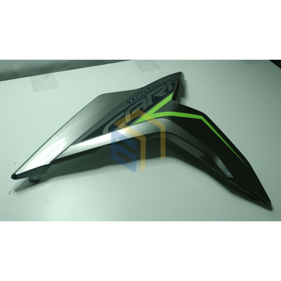 Ліва захисна панель (зелена) мотоцикла ZONSEN CARRERA 250,300 (152093)