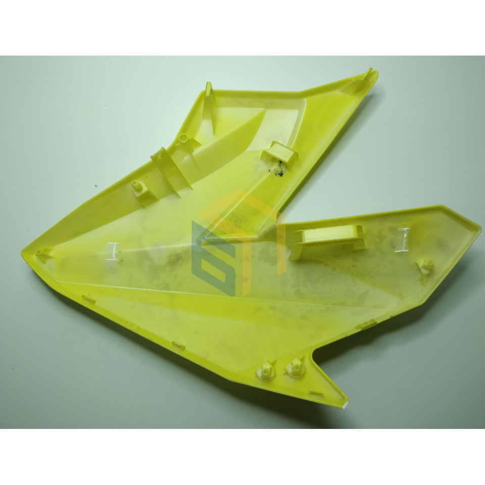 Ліва декоративна кришка бака (зелена) мотоцикла ZONSEN BATTLO 5R (152111)